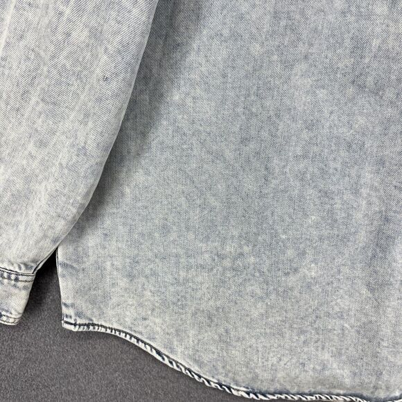 Wild Fable Denim Shirt Womens Large Light Wash Snap Front Shacket 100% Cotton - Picture 16 of 16